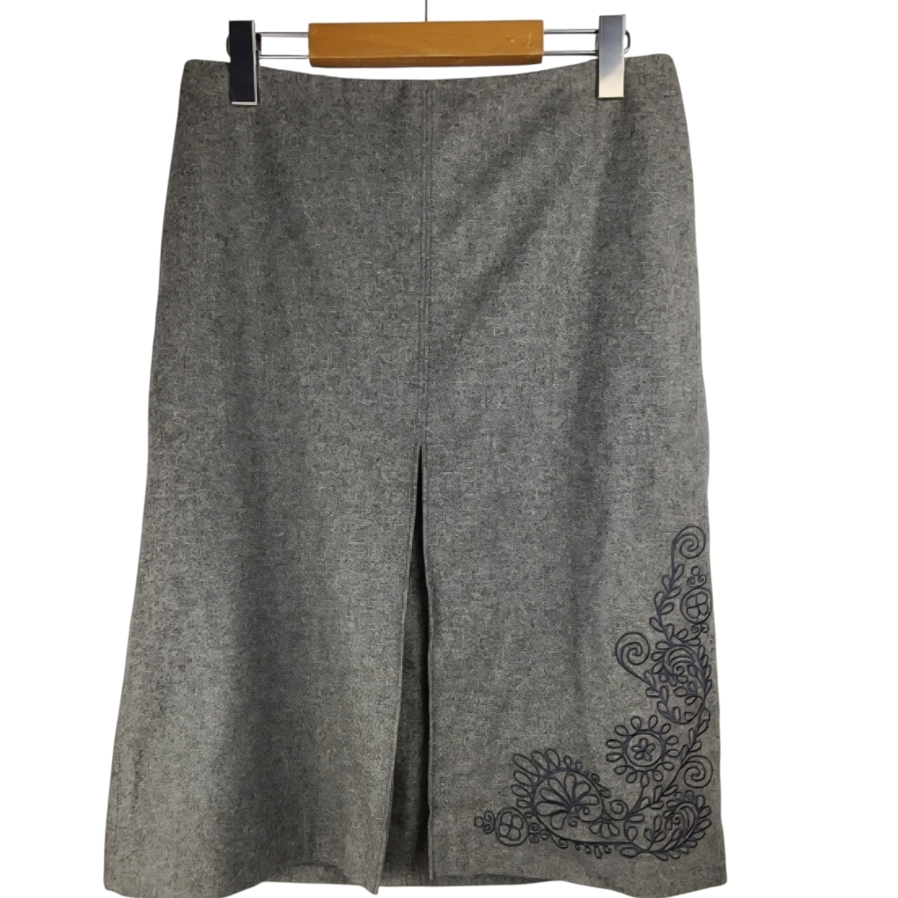 Mexx Gray Embroidered Midi Pencil Skirt Size 8 Lined Modest Academia Career
